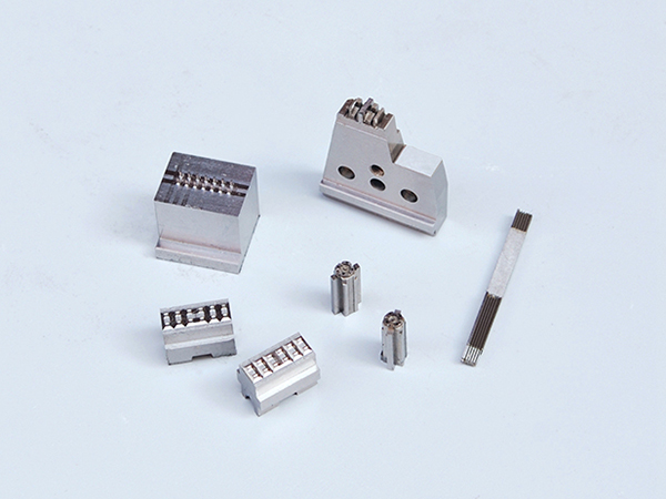 精密模具及零件行業(yè)加工說(shuō)明